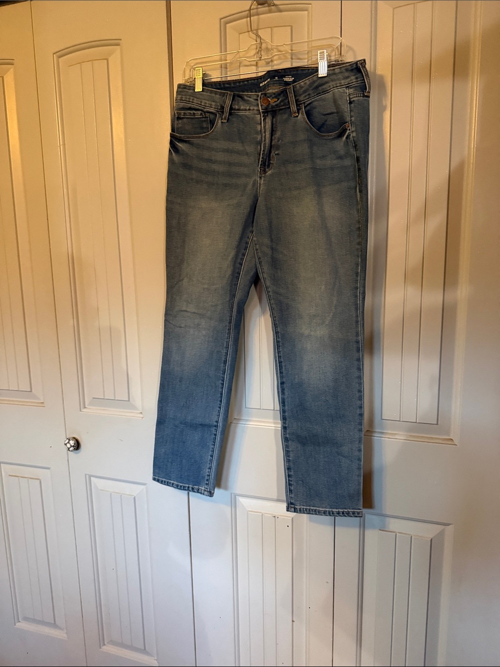Classic Light Blue Women’s Straight Jeans